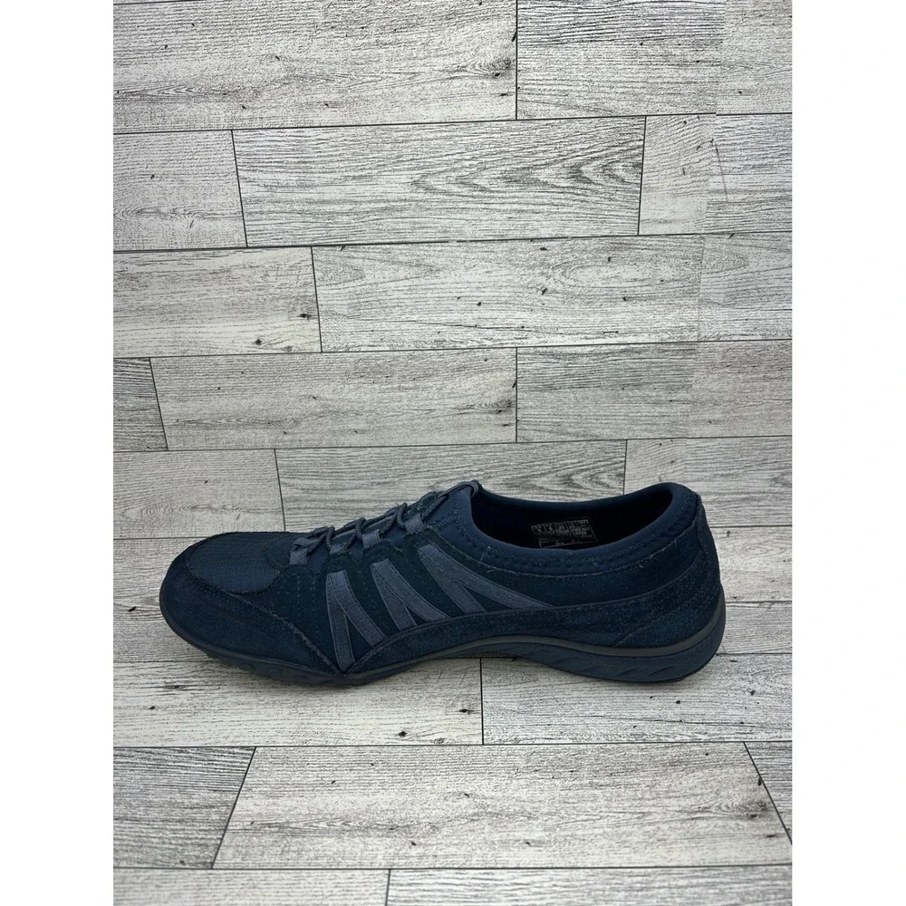 Skechers Relaxed Fit‎ Navy Blue Slip On Sneakers 23020 Womens Size 9 Memory Foam